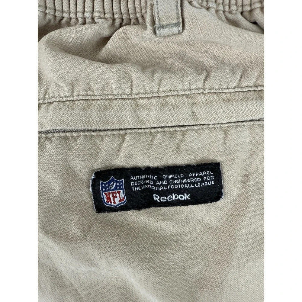 Reebok On Field Green Bay Packers Shorts P. McKenzie‎ 2010 Team Physician 30